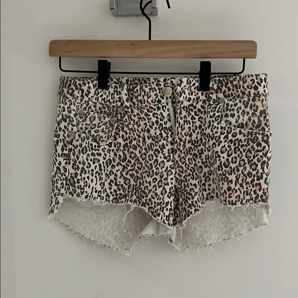 Leopard print jean shorts